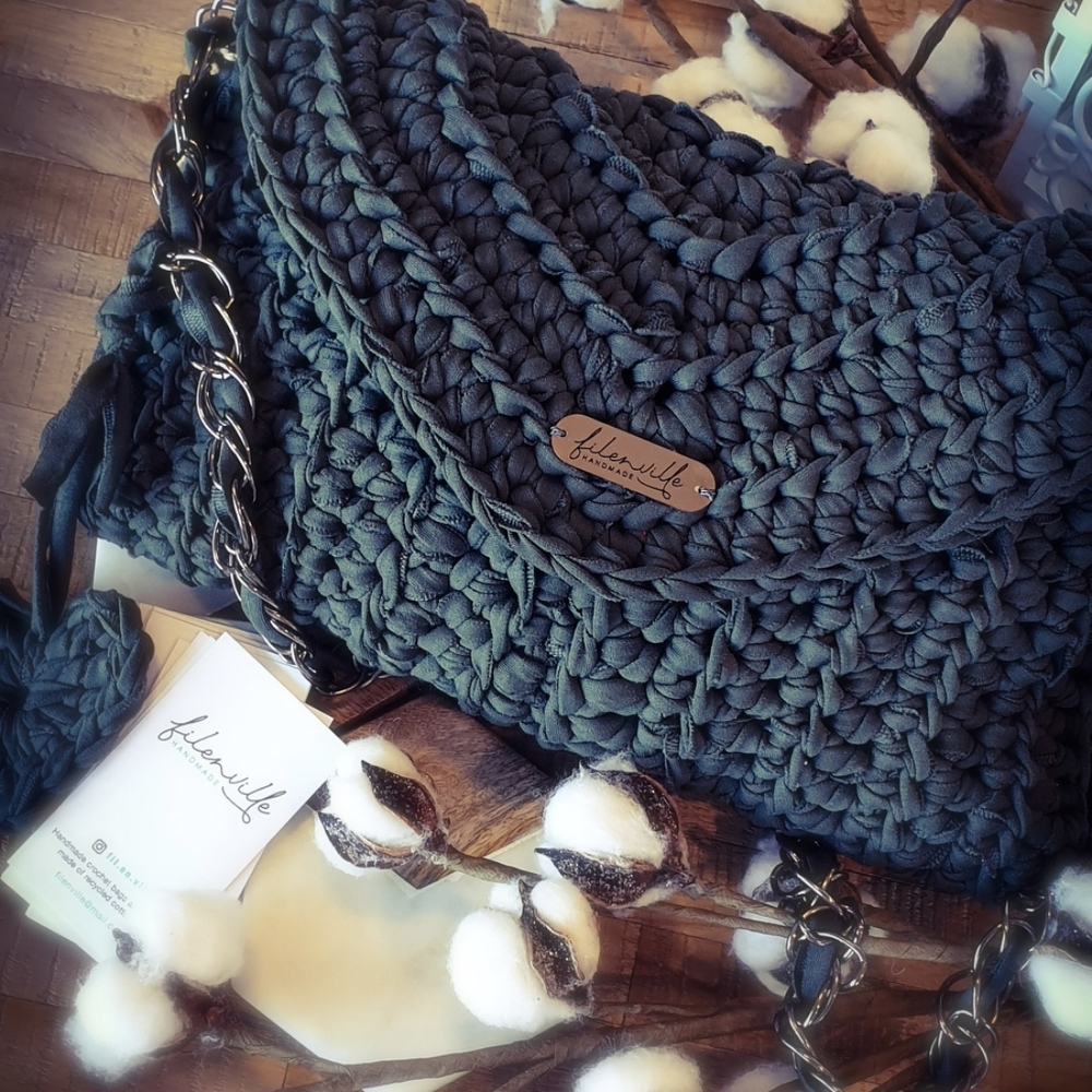 Handmade Green Crochet Bag Made Of Recycled Industrial Cotton Tshirt Yarn.